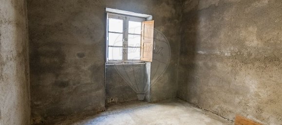 Дом с 4 спальнями в Каштелу Бранку, Португалия № 40966 25