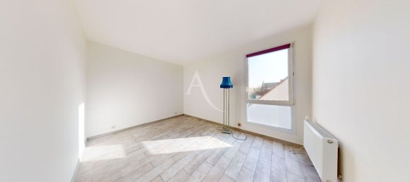 3 Schlafzimmer Wohnung in Pontault-Combault, France, Nr. 175944 8