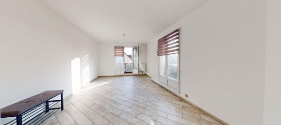 3 Schlafzimmer Wohnung in Pontault-Combault, France, Nr. 175944 2