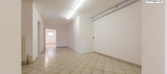 3-salle Entrepôt à Vocklamarkt, Austria No. 240447 5