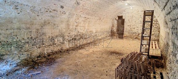 8 Schlafzimmer Schlösser in Nogent-le-Roi, France, Nr. 58471 17