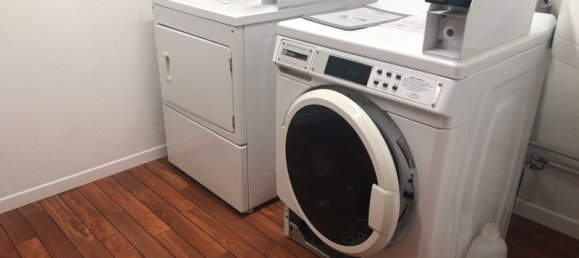 1 bedroom Duplex in Chartres, France No. 93331 9