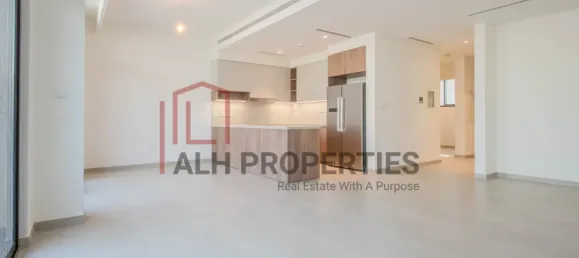 Moradia em banda T3 em Mudon, UAE N.º 121732 3