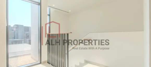 Moradia em banda T3 em Mudon, UAE N.º 121732 18