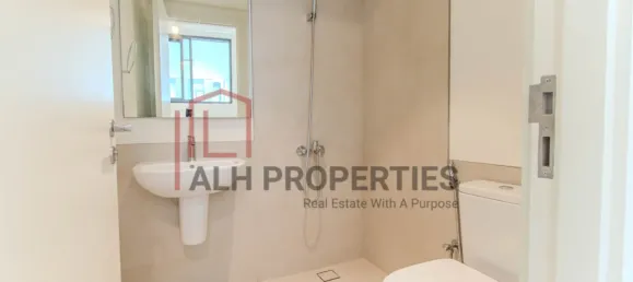 Moradia em banda T3 em Mudon, UAE N.º 121732 24