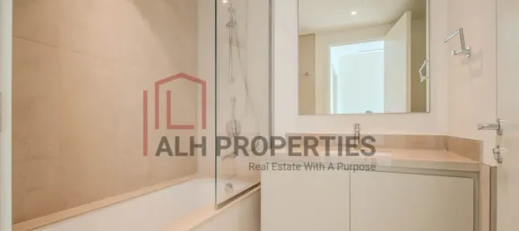 Moradia em banda T3 em Mudon, UAE N.º 121732 16