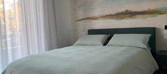 5 rooms Apartment in Rimini, Italy No. 18566 3