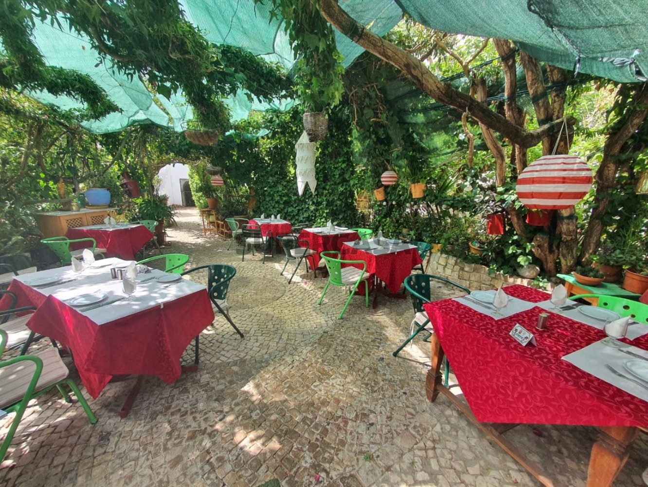 140m² Commercial property in Tavira, Portugal No. 192664