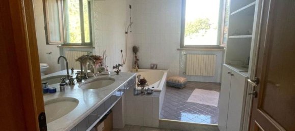 11 bedrooms House in Serravalle Pistoiese, Italy No. 76428 49