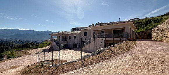 3 bedrooms Villa in Afa, France No. 84271 3