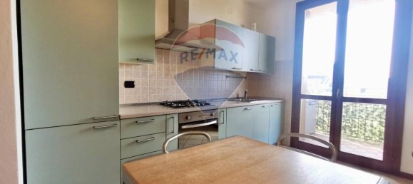 2 rooms Apartment in Seriate, Italy No. 30703 4