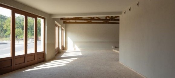 361m² Commercial property in Cascais, Portugal No. 144074 7