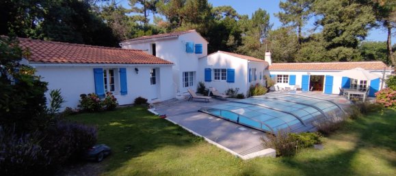 7 bedrooms Villa in Noirmoutier-en-l'Ile, France No. 110234 13