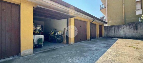 16m² Garage in Cremona, Italy No. 354219 3
