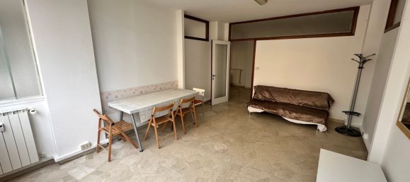 4 bedrooms Apartment in Florence, Italy No. 321336 8