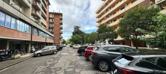 4 bedrooms Apartment in Florence, Italy No. 321336 16