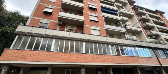 4 bedrooms Apartment in Florence, Italy No. 321336 17