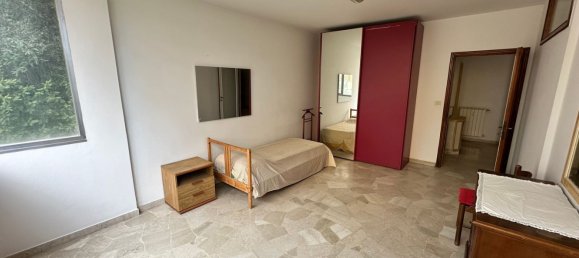 4 bedrooms Apartment in Florence, Italy No. 321336 10