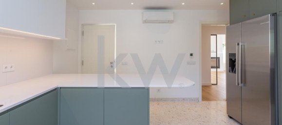 5 bedrooms Townhouse in Cascais, Portugal No. 92423 22