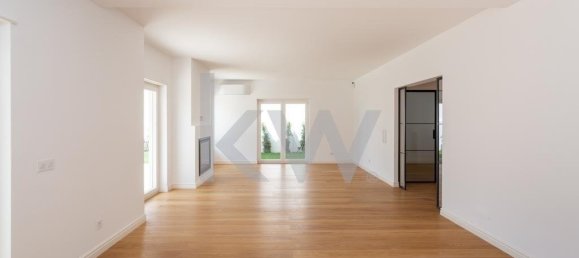 5 bedrooms Townhouse in Cascais, Portugal No. 92423 27