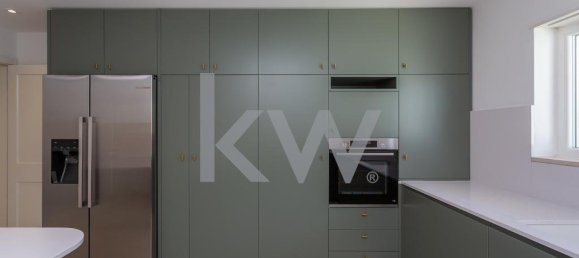 5 bedrooms Townhouse in Cascais, Portugal No. 92423 21