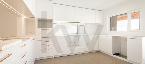 5 bedrooms Townhouse in Cascais, Portugal No. 92423 46