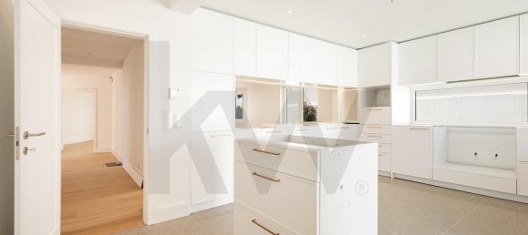 5 bedrooms Townhouse in Cascais, Portugal No. 92423 50