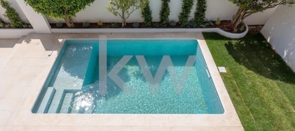 5 bedrooms Townhouse in Cascais, Portugal No. 92423 30