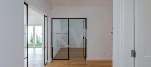 5 bedrooms Townhouse in Cascais, Portugal No. 92423 14