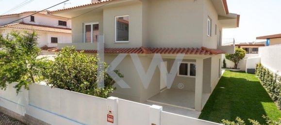 5 bedrooms Townhouse in Cascais, Portugal No. 92423 34