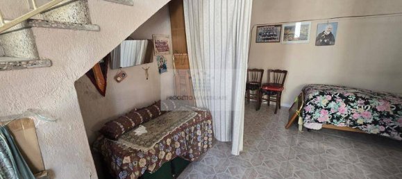 2 bedrooms House in Floridia, Italy No. 169952 7