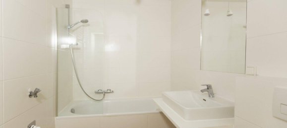 Studio in Brigittenau, Austria No. 203109 6