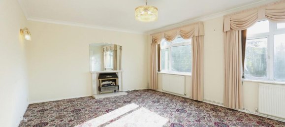 3 Schlafzimmer Wohnung in Beckenham, United Kingdom, Nr. 1234 2