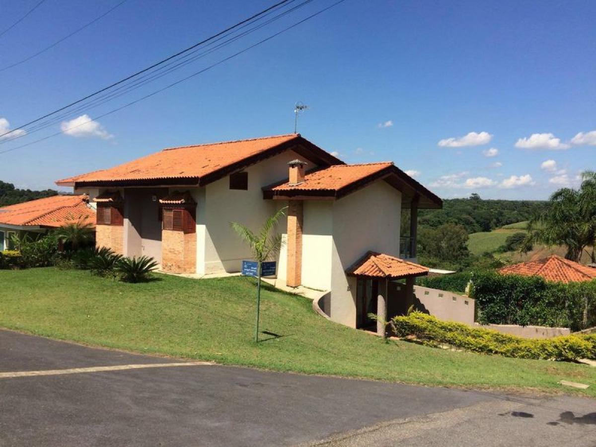 Casa de 3 dormitorios en Sao Paulo, Brazil No. 450952