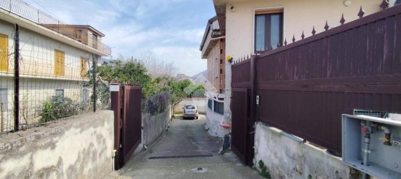 2 bedrooms Villa in Arienzo, Italy No. 54761 10