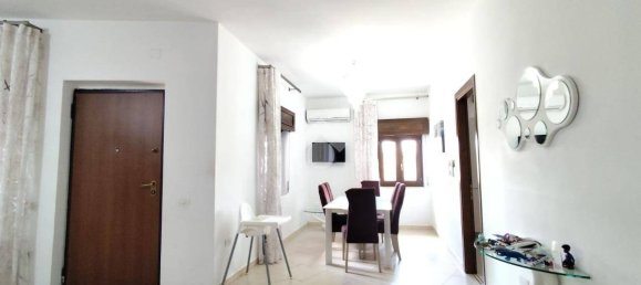 2 bedrooms Villa in Arienzo, Italy No. 54761 13
