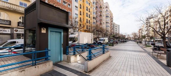 12m² Garage in Madrid, Spain No. 115657 2