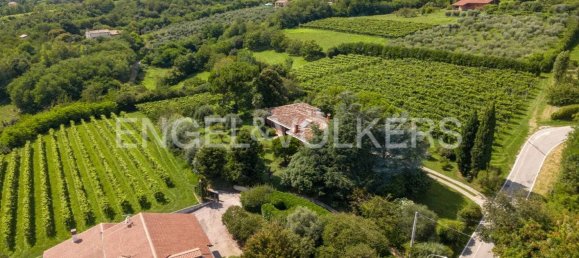 3 bedrooms Villa in Maser, Italy No. 302527 15