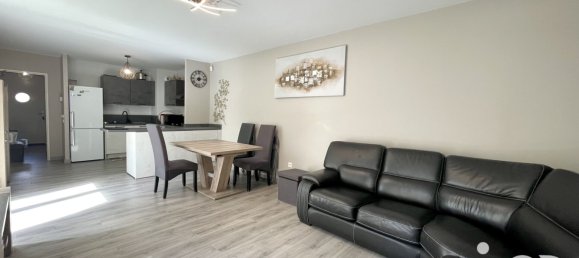 4 chambres Maison à Chargé, France No. 326929 9