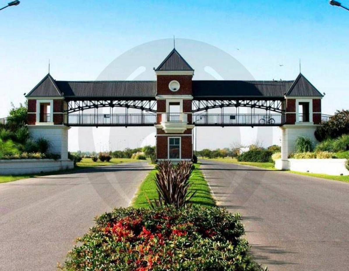 Studio in Pilar, Argentina No. 75758