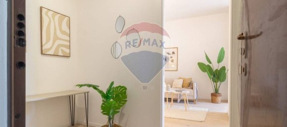 Квартира с 3 комнатами в Боллате, Италия № 339085 2