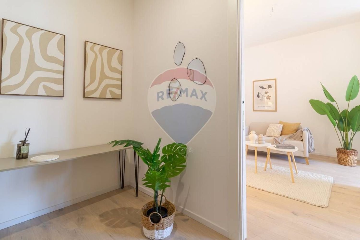 Квартира с 3 комнатами в Боллате, Италия № 339085