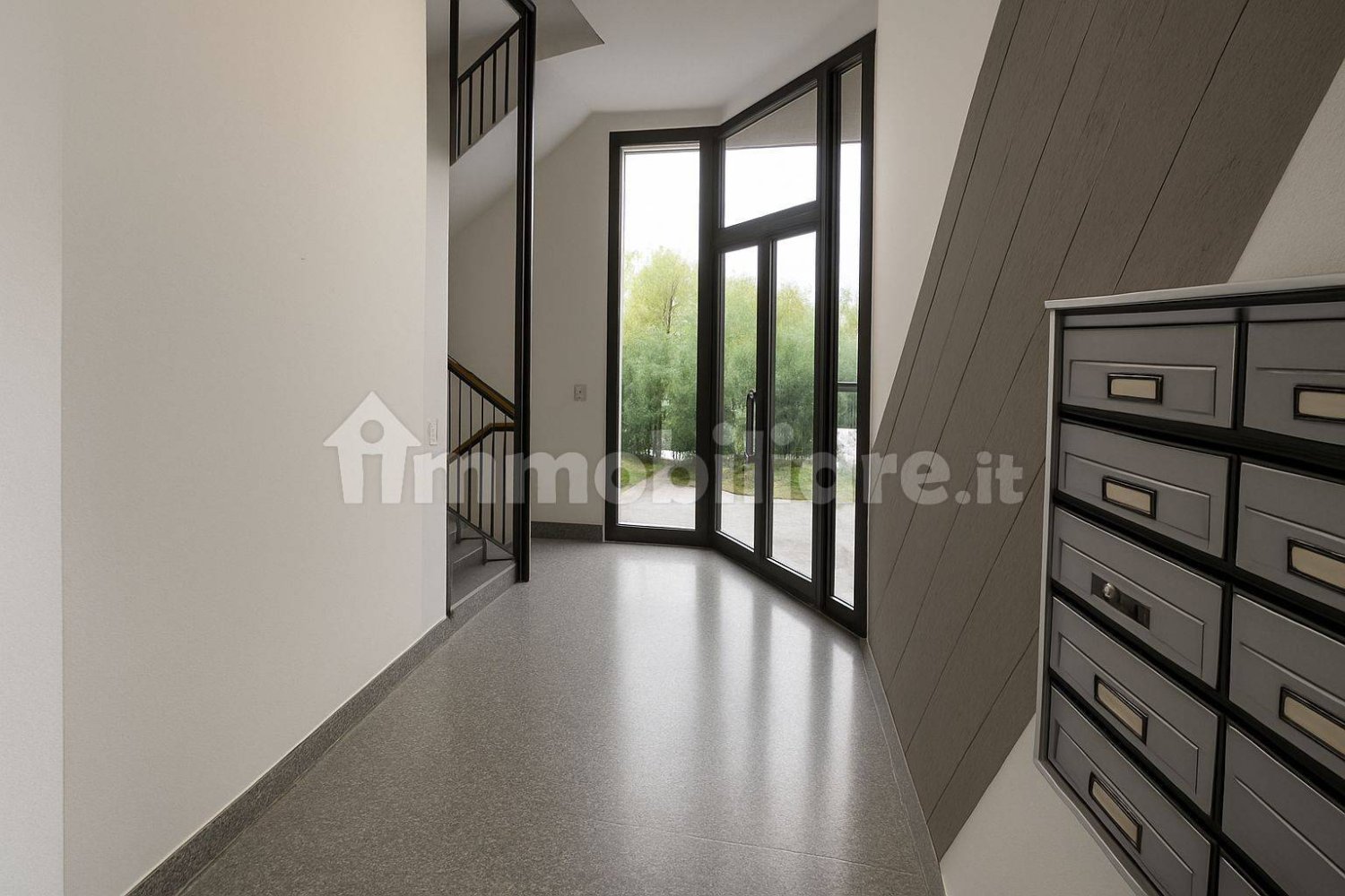 Escritório de 3 divisões em Leno, Italy N.º 347553