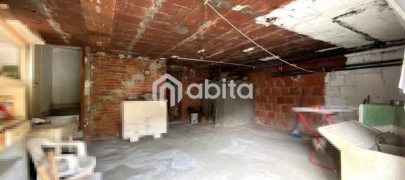 5 rooms Apartment in Bucine, Italy No. 125563 12