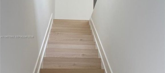 terreno en venta en Miami, Miami-Dade, Florida, USA № 615818 15