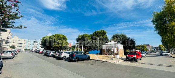 Apartamento de 2 dormitorios en Valenzano, Italy No. 26171 16