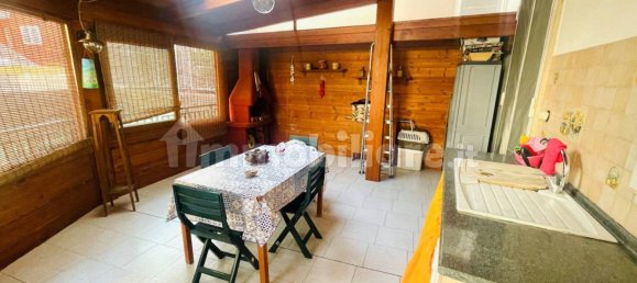 Apartamento de 2 dormitorios en Valenzano, Italy No. 26171 4