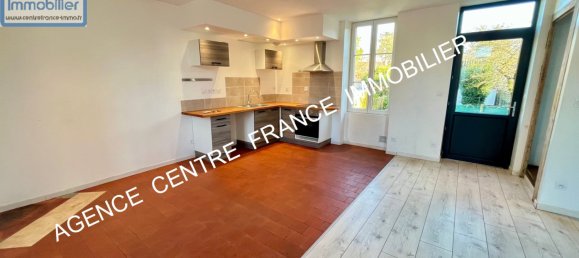 2 bedrooms House in Bourges, France No. 217498 3