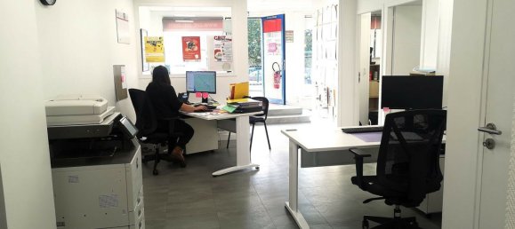 Коммерческая недвижимость 80м² в Кемпер, Франция № 274085 7