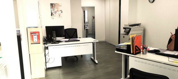 Коммерческая недвижимость 80м² в Кемпер, Франция № 274085 5